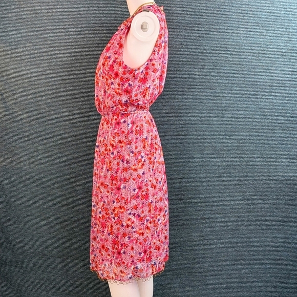 Tahari Seliah Dress Floral With Gold Chain Accents NWT - Picture 6 of 14